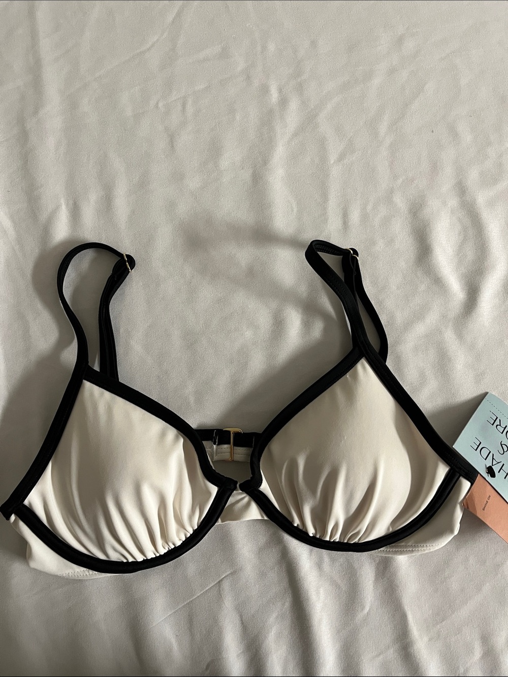 Shade and shore bathing suit top 34B